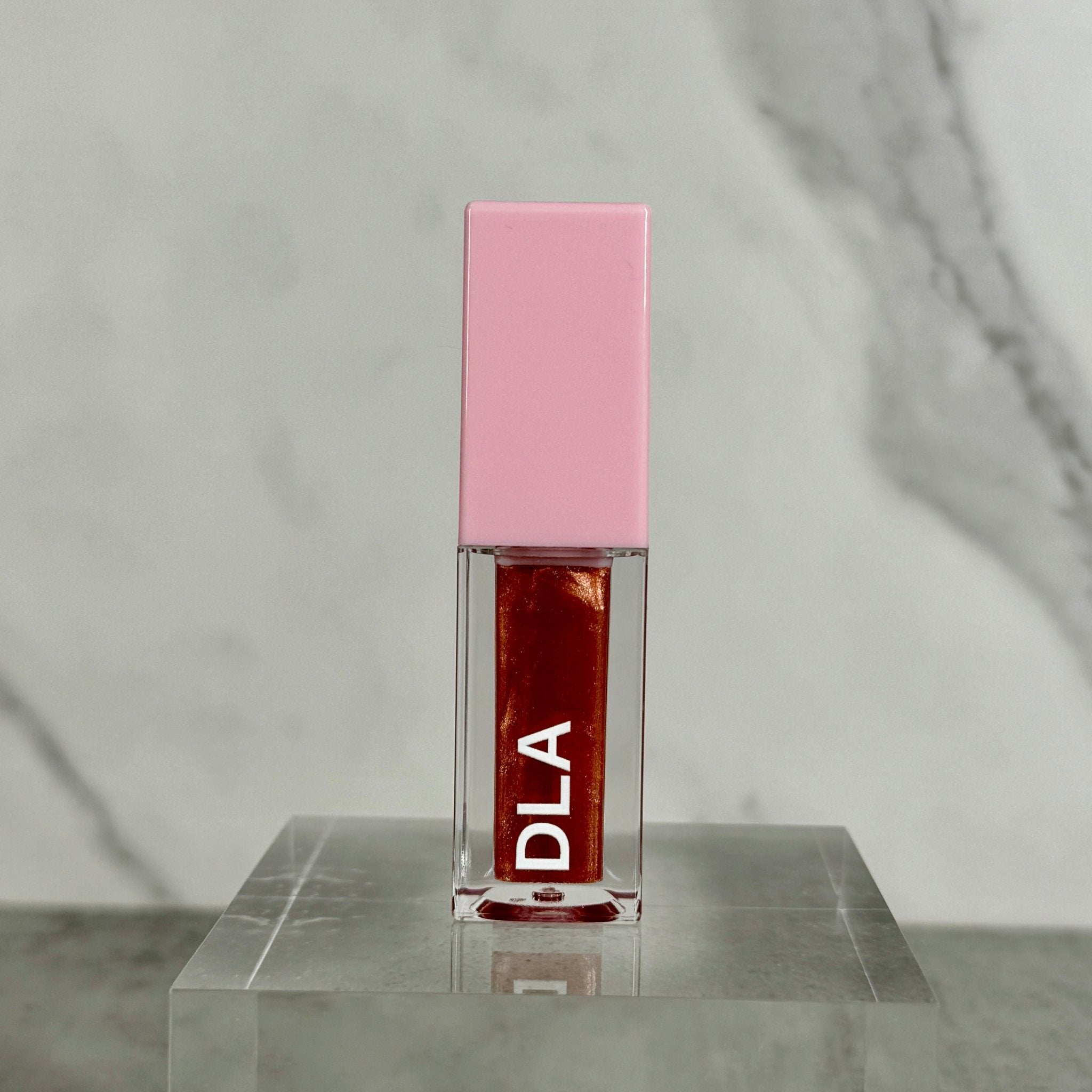 Lip Gloss CHAMPAGNE MAMI LIP OIL - DLA Cosmetics-Lip care products
