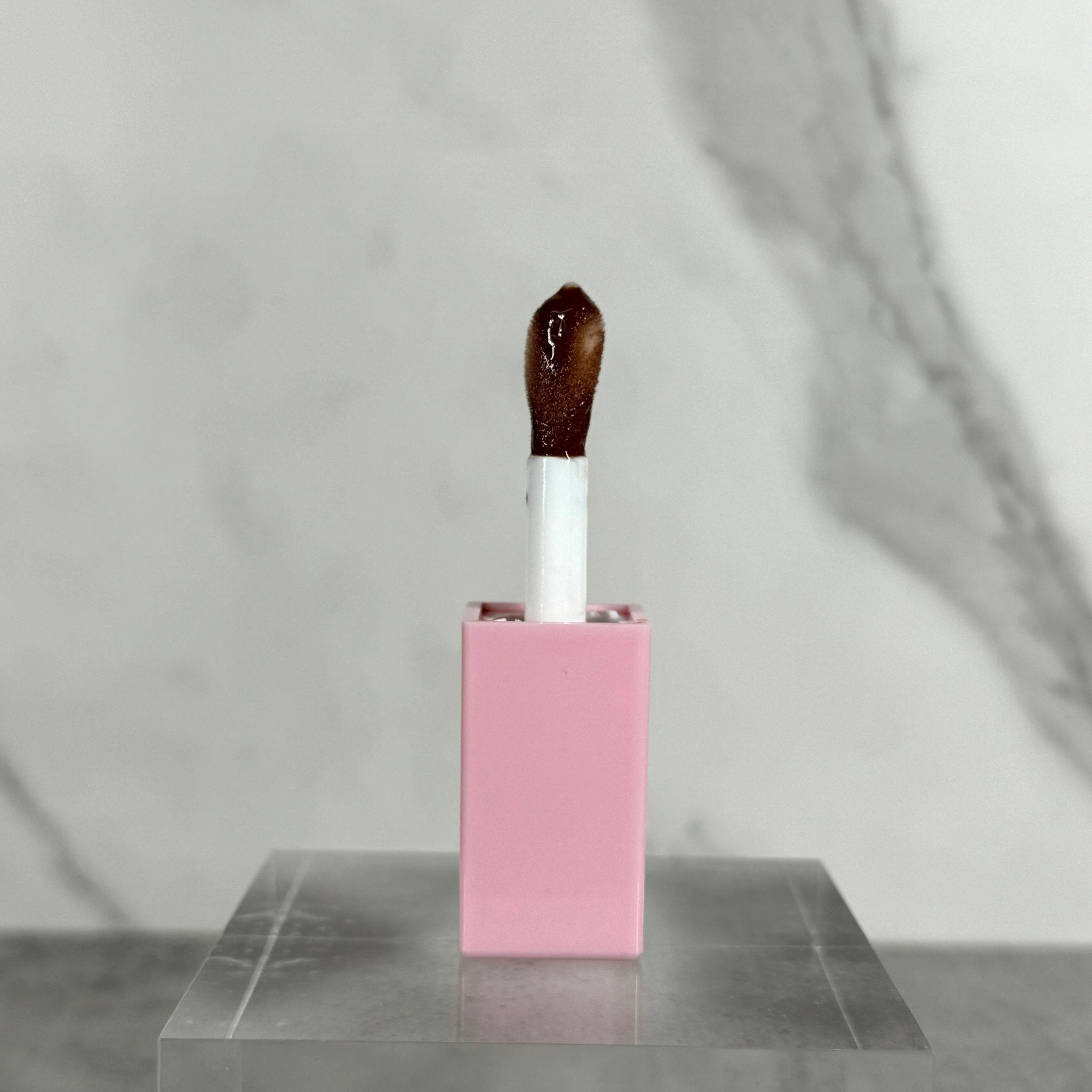 Lip Gloss CHOCOLATE KISSES LIP OIL - DLA Cosmetics-Lip Gloss usa