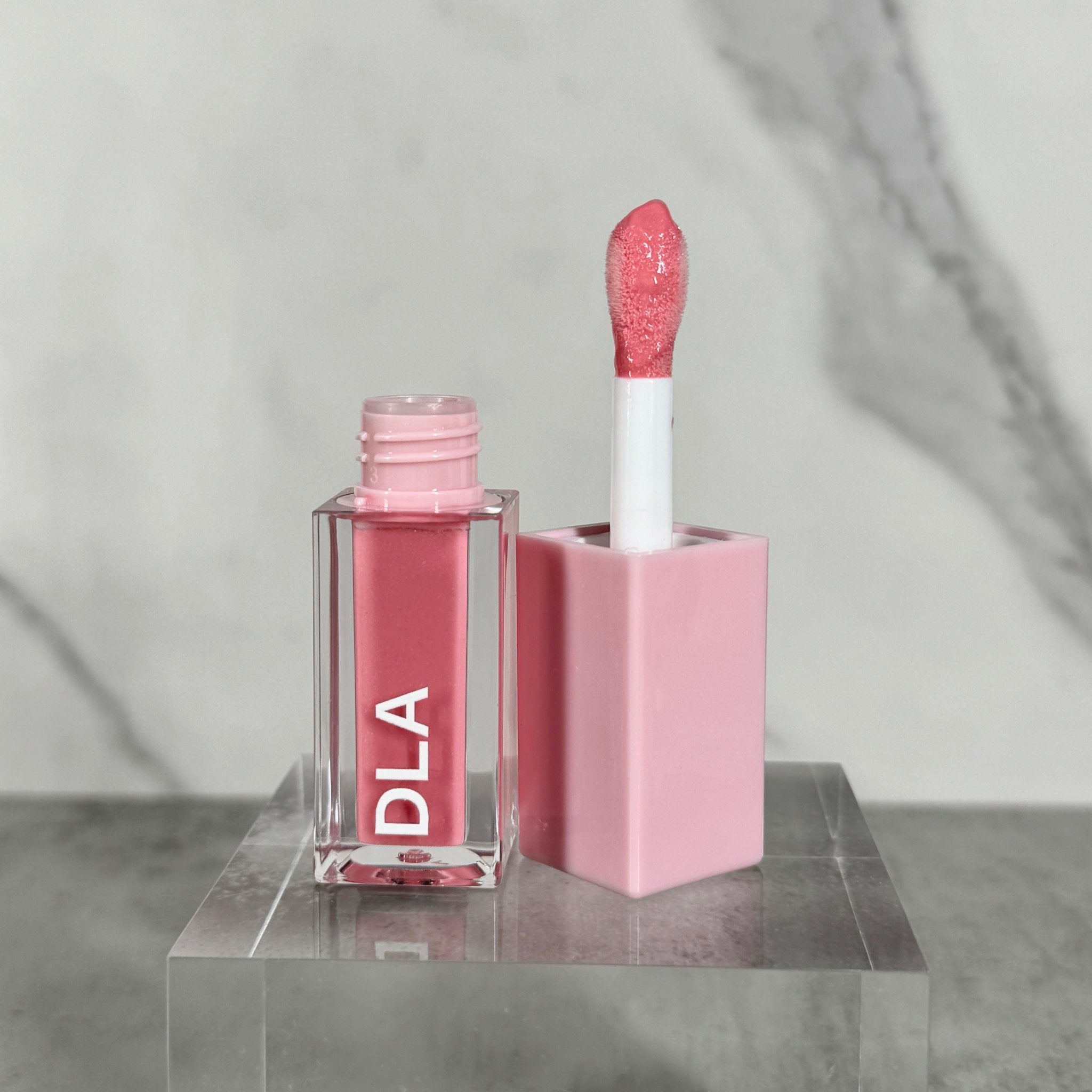 Lip Gloss WAIT FOR U LIP OIL - DLA Cosmetics-Exclusive Lip Gloss