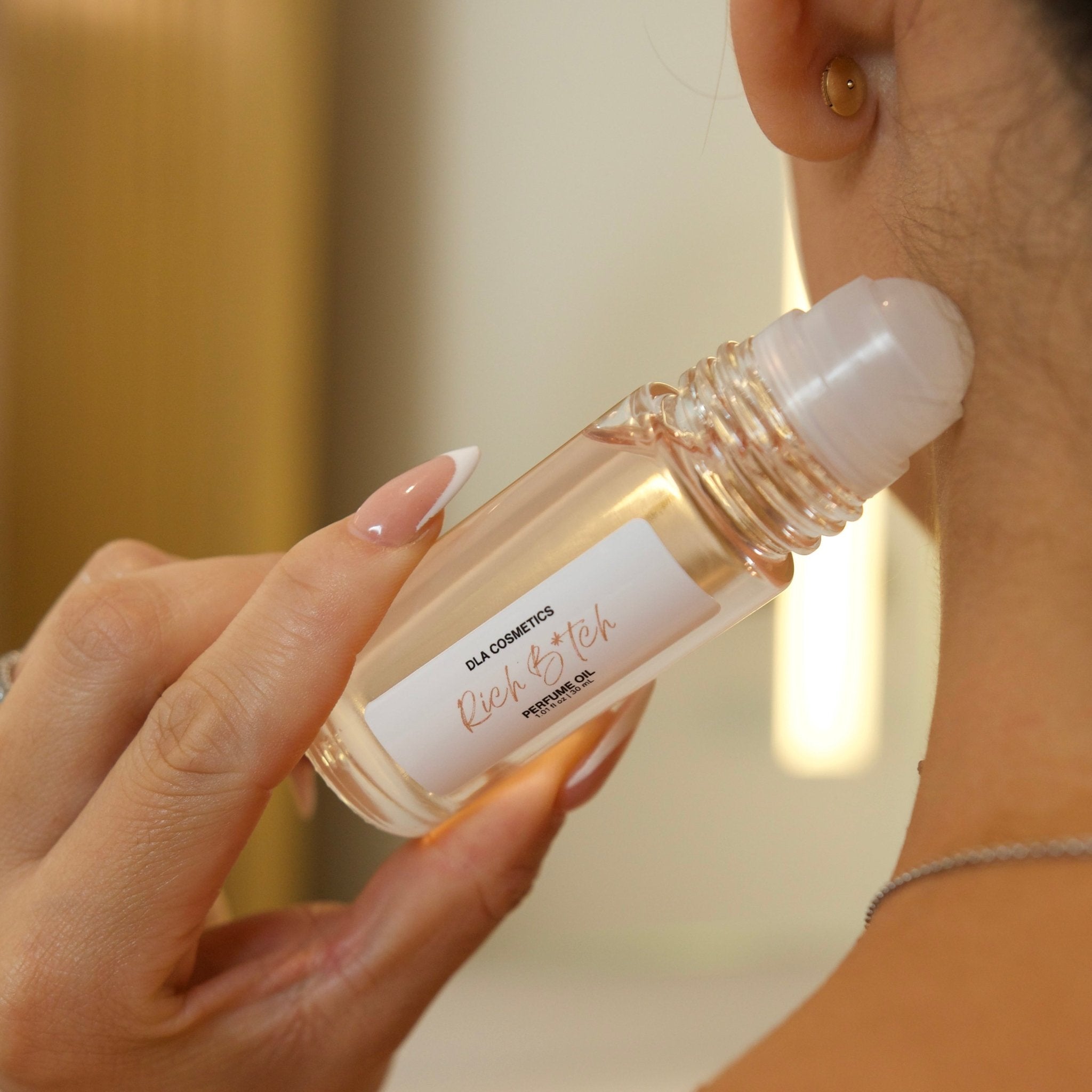 RICH B*TCH PERFUME ROLL ON OIL - DLA Cosmetics